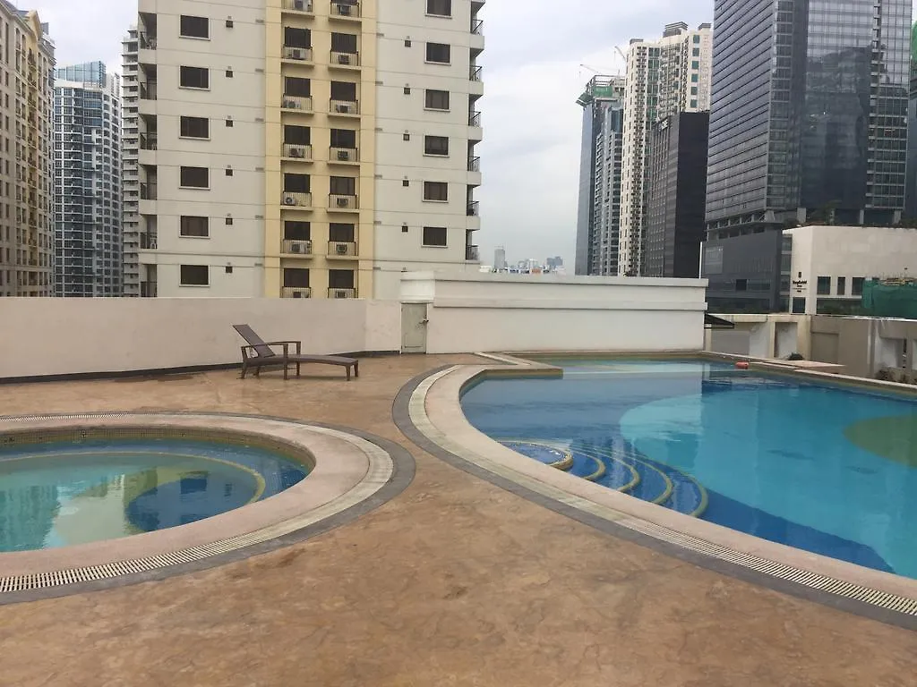 Apartment Luxury Condo At Forbeswood Parklane The Fort Bgc